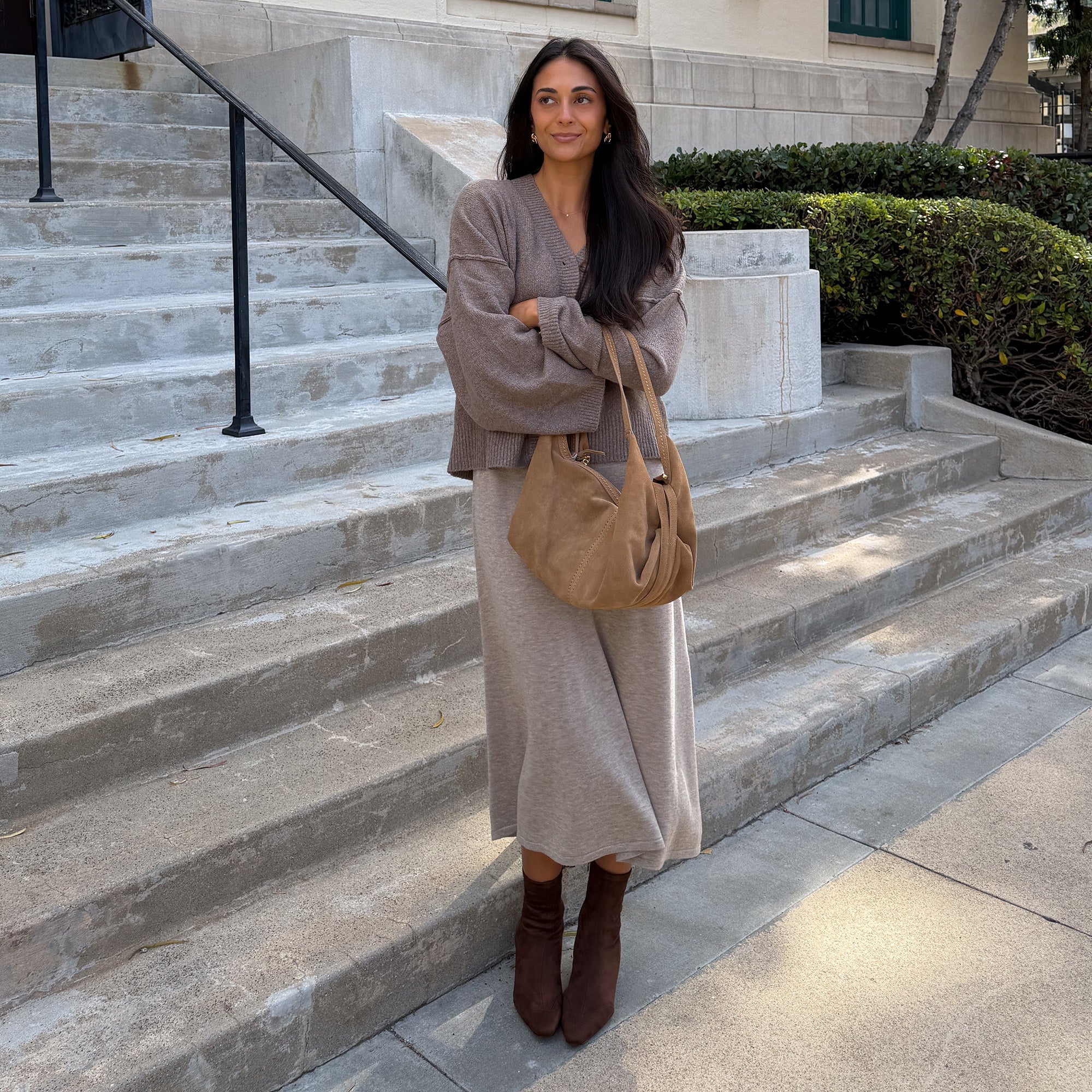 ANIKA DARK BROWN SUEDE - Image 4