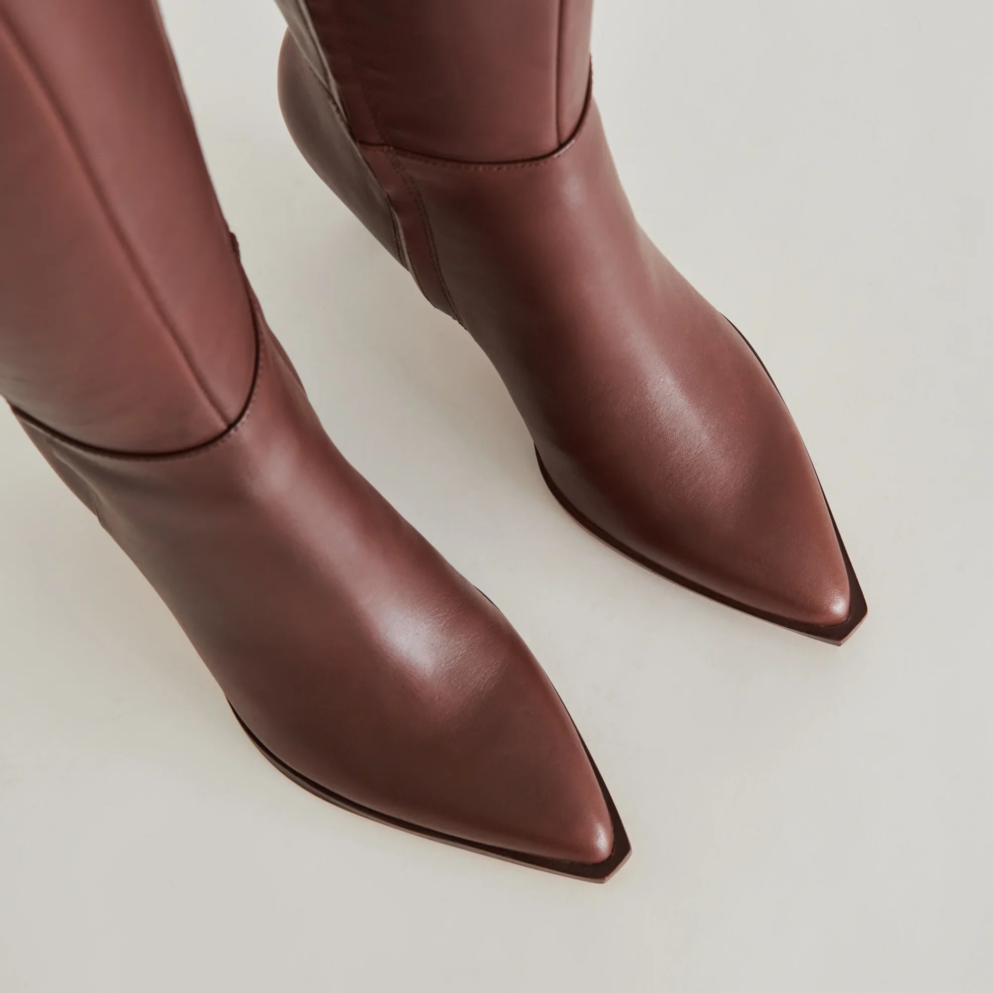 AUGGIE CHOCOLATE LEATHER - Image 12