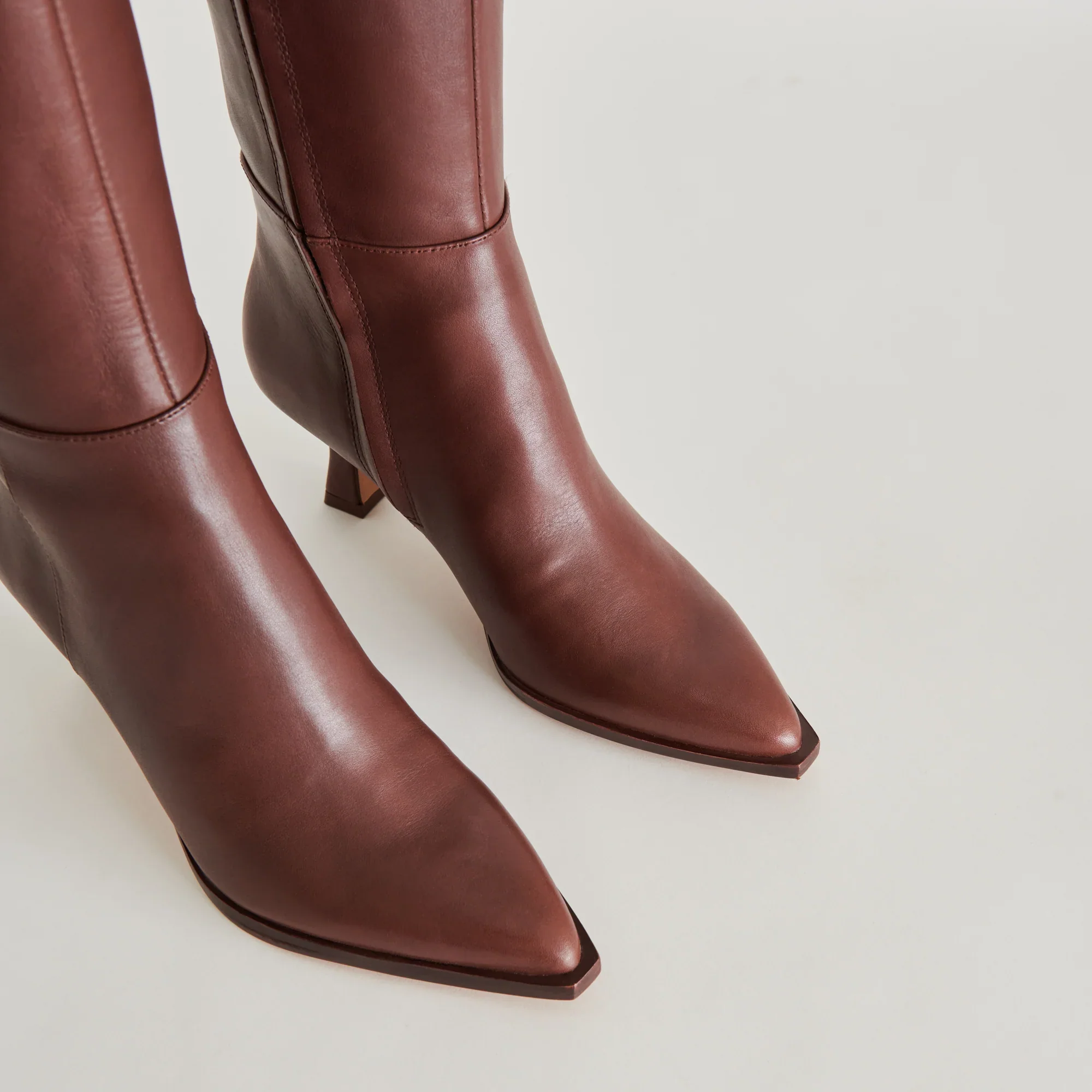 AUGGIE WIDE CALF CHOCOLATE LEATHER - Image 11