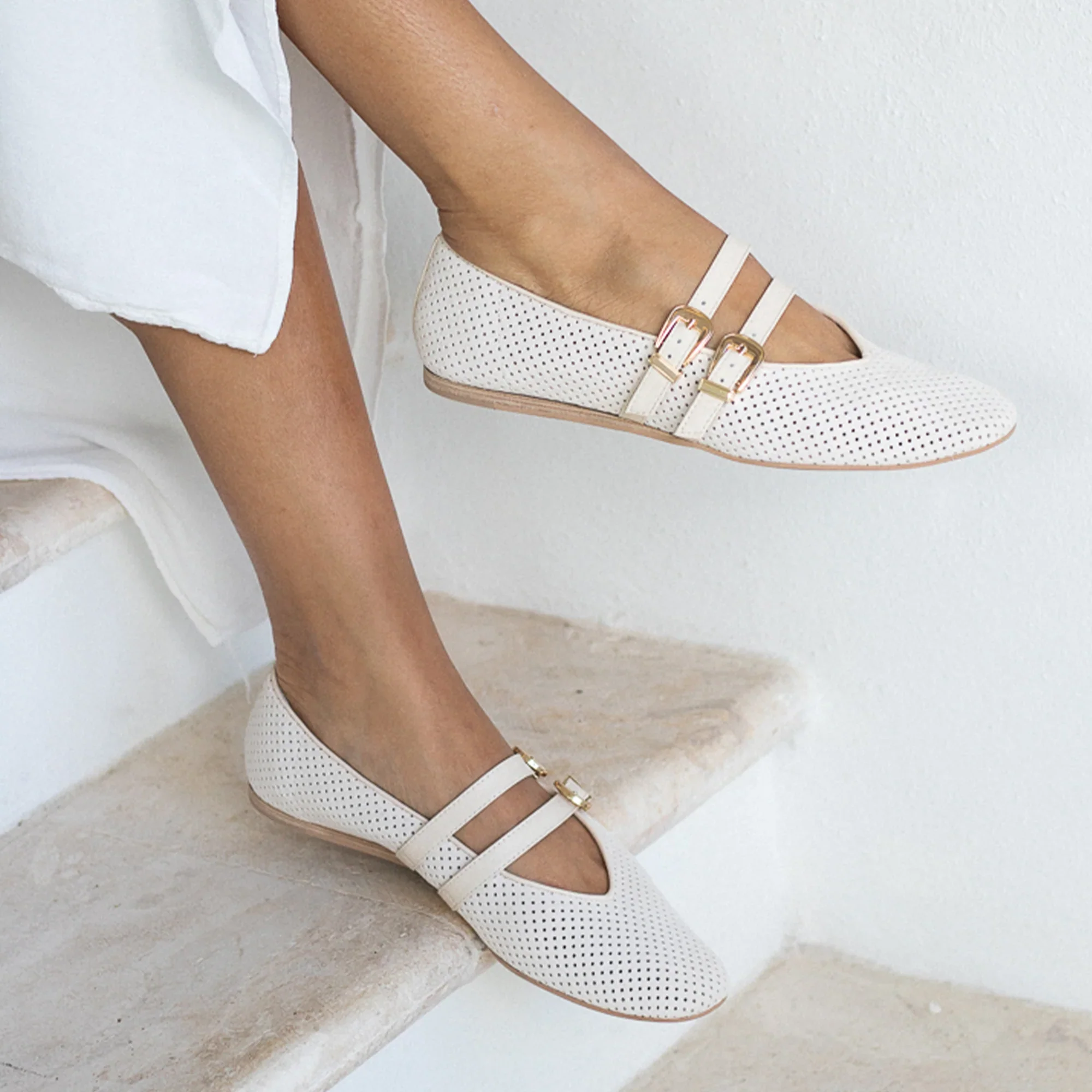 BAYLEE BONE PERF SUEDE - Image 3