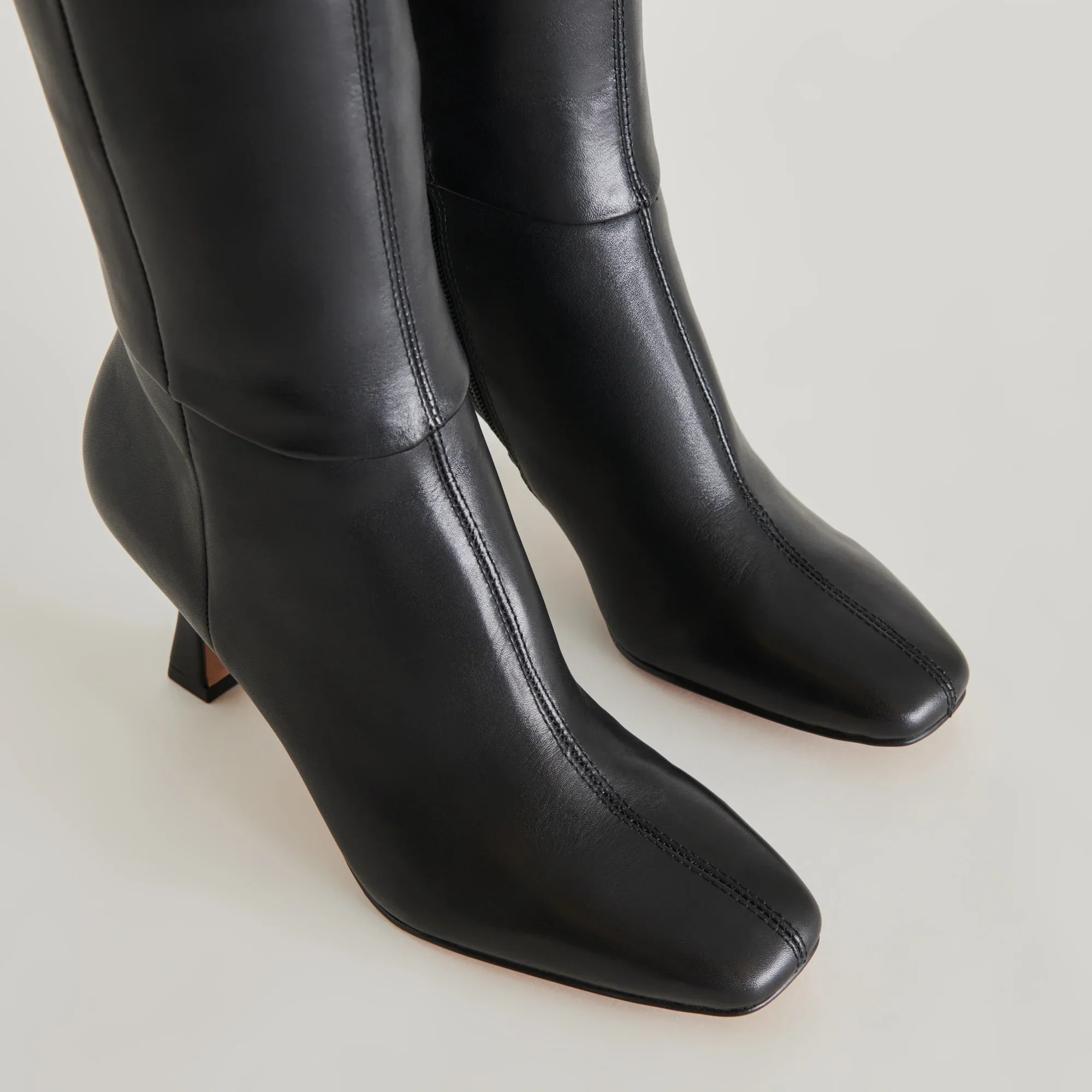 GYRA BLACK LEATHER - Image 16