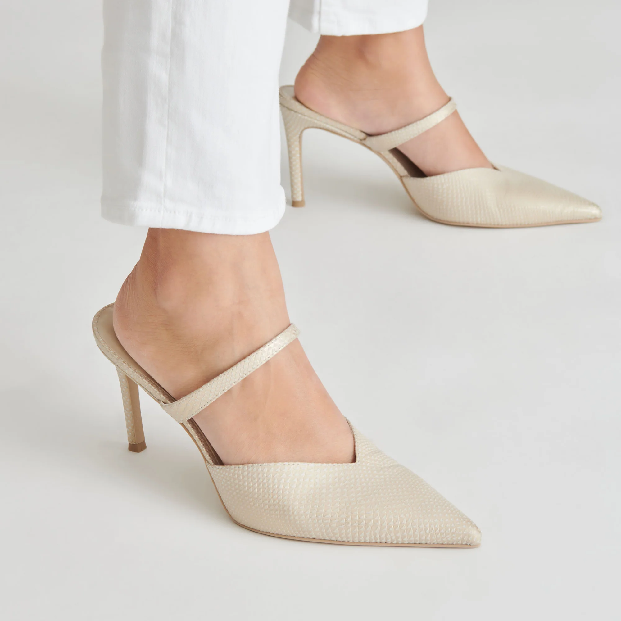 KANIKA CHAMPAGNE EMBOSSED - Image 6