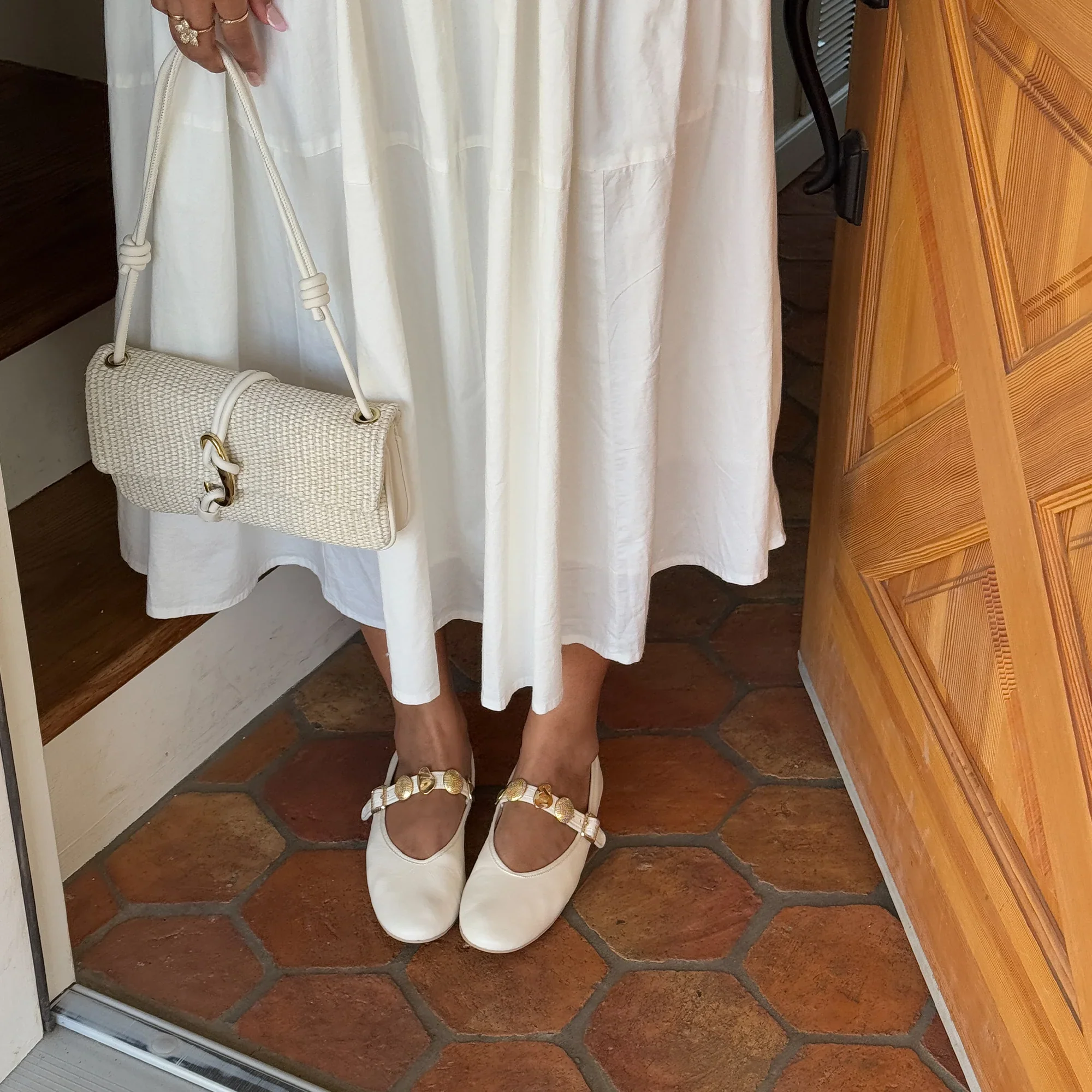 RELAN OFF WHITE LEATHER - Image 4