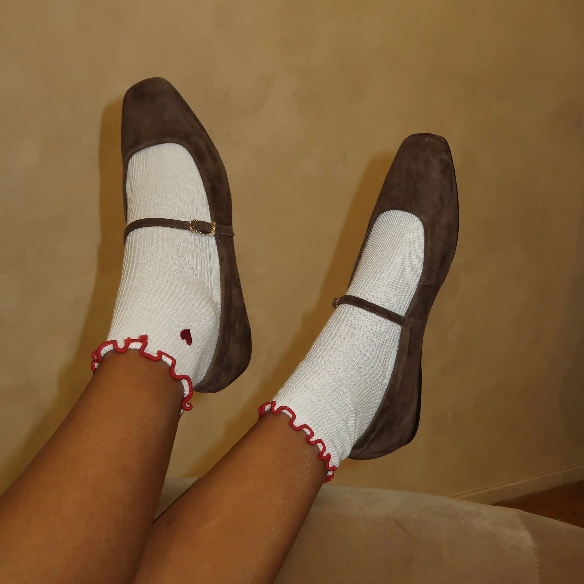 REYES DARK BROWN SUEDE - Image 2