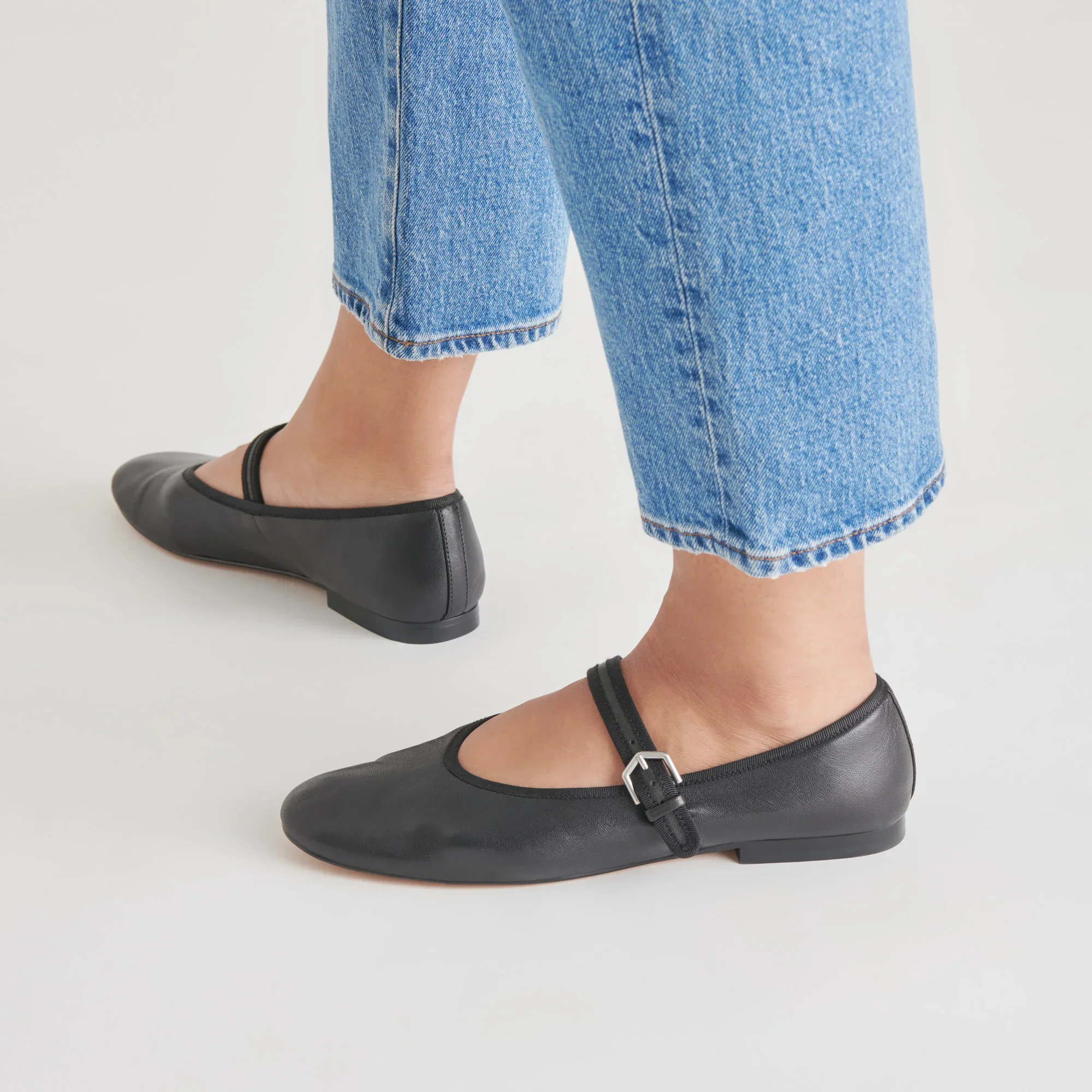 ROSLYN BLACK LEATHER - Image 9